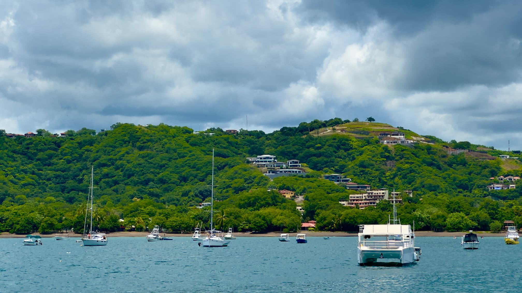 Coco Beach - Viewing Coco Sunset Hills from the ocean
